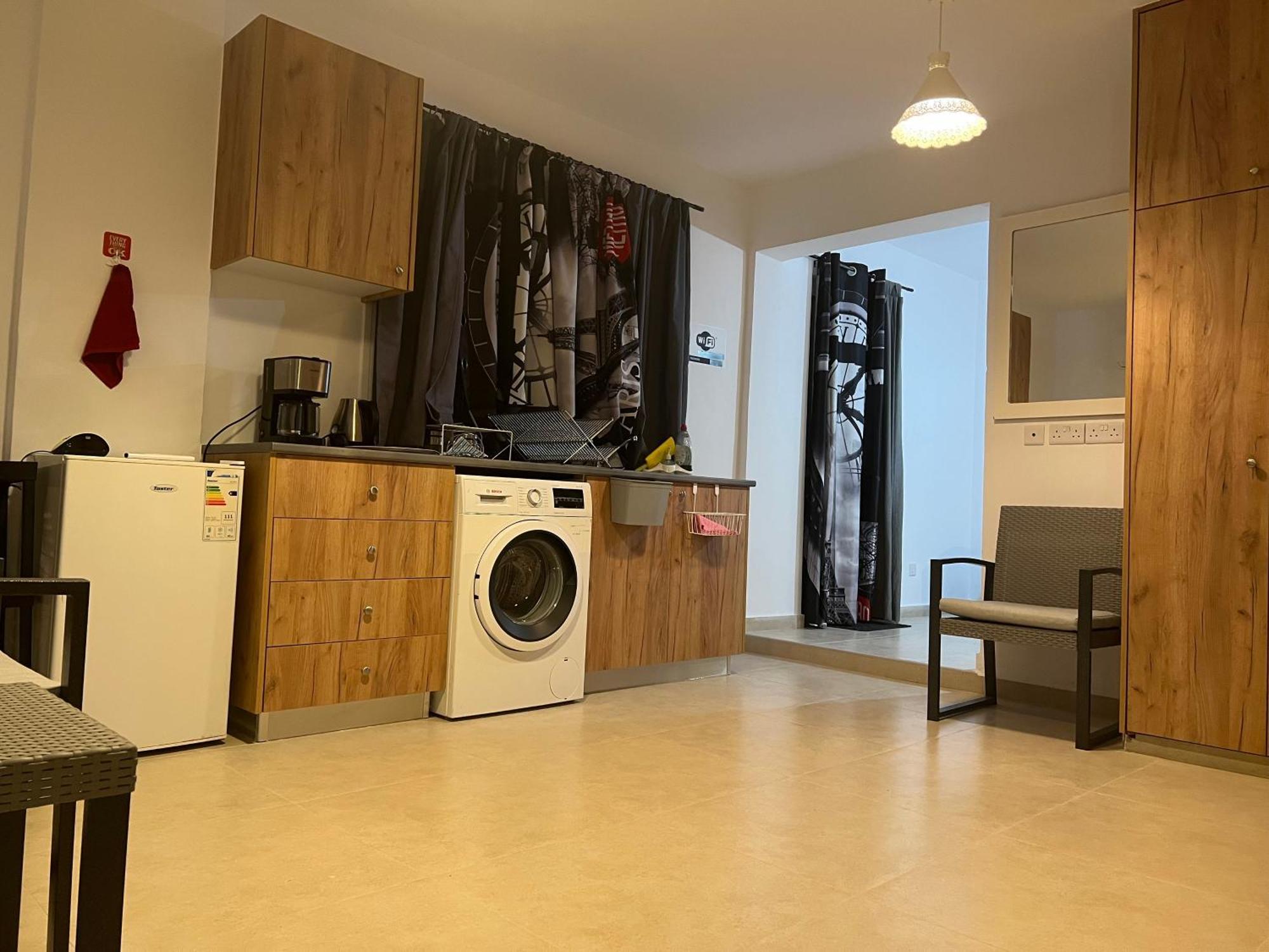 Charalambous Apartment パ フォス エクステリア 写真